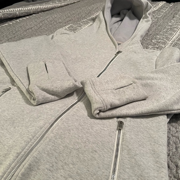 Pullover - Picture 4 of 6